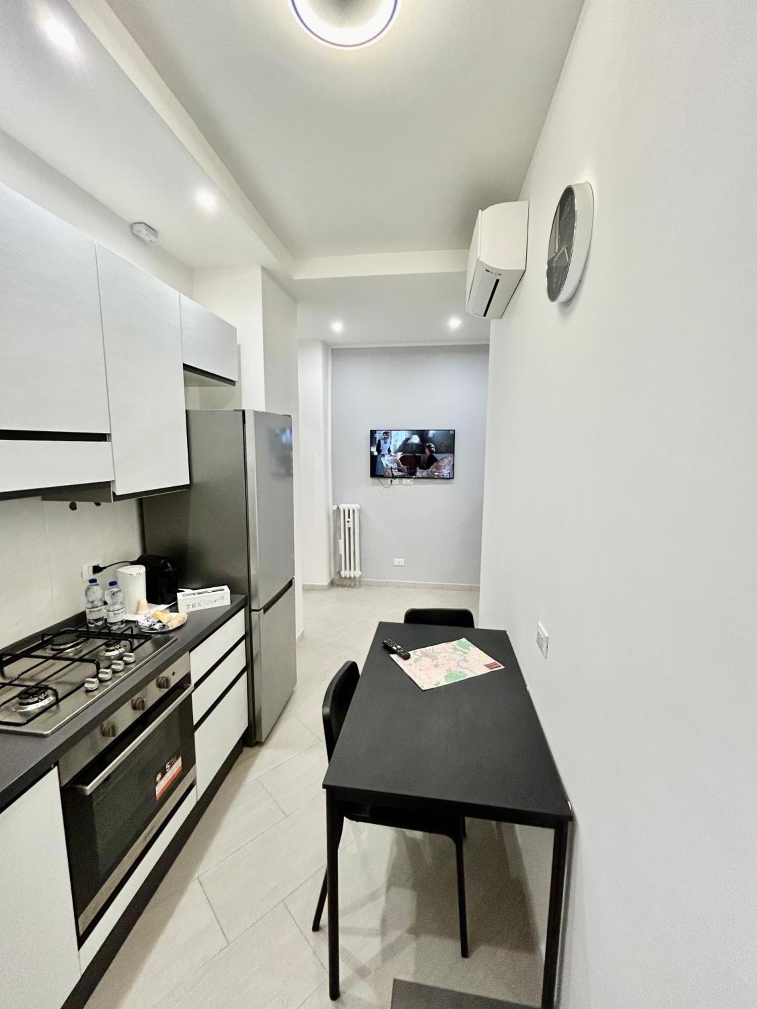 Roma Apartment Holiday Екстер'єр фото